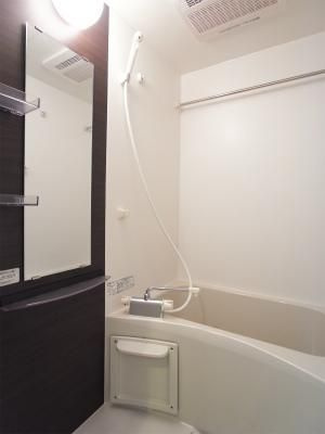 リブリ・Ｃｉｅｌｏ　ａｚｕｌの浴室