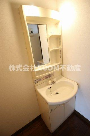 ガーデンHDの洗面所|脱衣スペースもあります