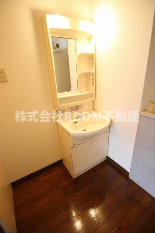 ガーデンHDの洗面所|脱衣スペースもあります