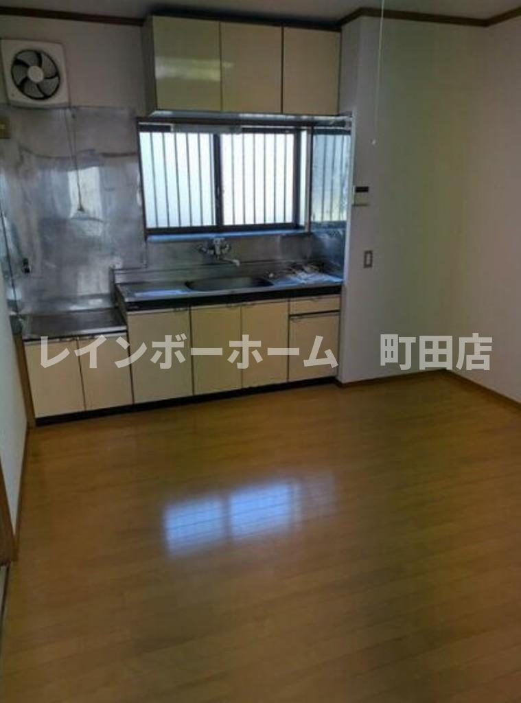 森野３丁目テラスハウス ※初期費用分割あと払いサービス利用可能物件の居間・リビング