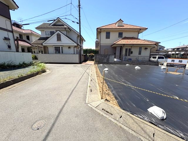 上尾市大谷本郷土地の前面道路含む現地写真