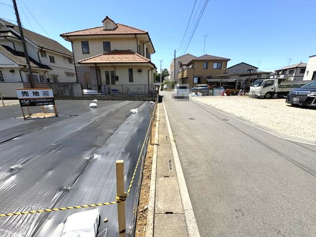 上尾市大谷本郷土地の前面道路含む現地写真