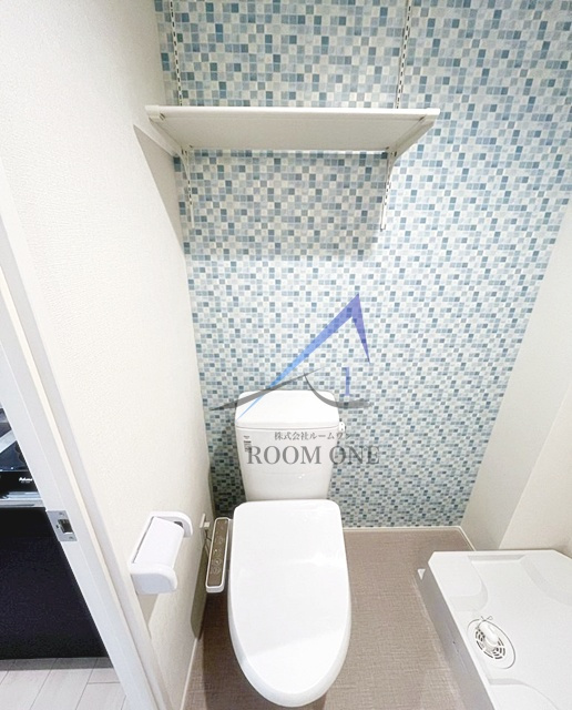 ｆｏｒｅｔ　ｂｌｅｕｅのトイレ|トイレです。