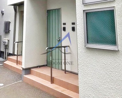 Ｌａ ｖｉｔａ ｒｉｃｃａのエントランス|エントランスです。