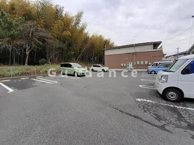 【駐車場】 | プリムローズ