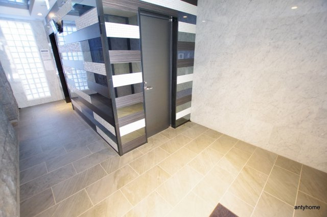 セイワパレス福島駅前　仲介手数料無料のロビー