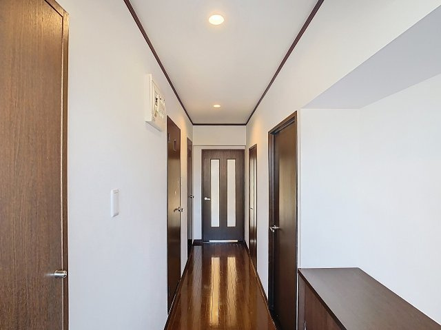 ヴェルドミール・Fの玄関