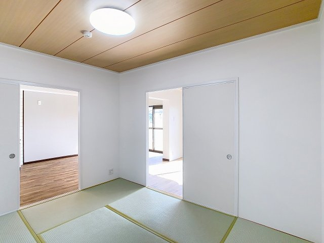 ヴェルドミール・Fの和室