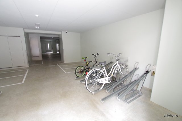 Ｓ，Ｋレジデンス天神西町の駐車場