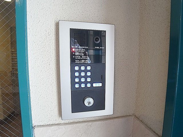 ワコーレアベニュー兵庫のセキュリティ|ＴＶモニターフォン付のオートロックになりました