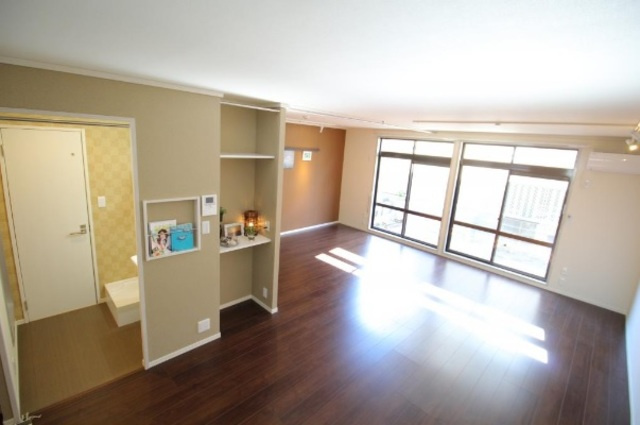 シティハイム　花水の洋室