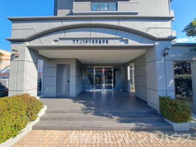 【エントランス】 | グランシャリオ可部中央