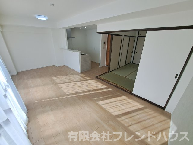 【居間・リビング】 | グランシャリオ可部中央