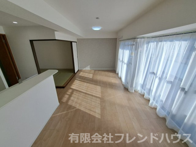 【居間・リビング】 | グランシャリオ可部中央