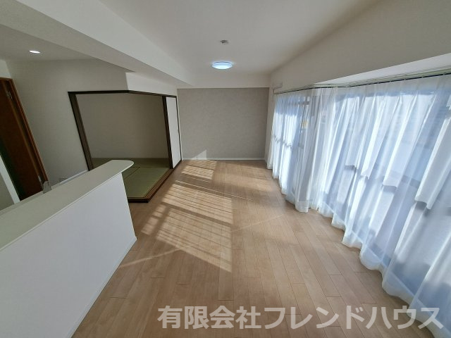 【居間・リビング】 | グランシャリオ可部中央