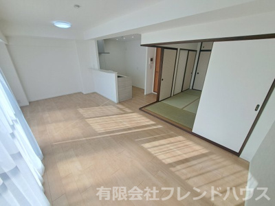 【居間・リビング】 | グランシャリオ可部中央