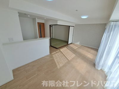 【居間・リビング】 | グランシャリオ可部中央