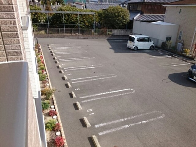 【駐車場】 | スカイリーフ | 駐車場完備です