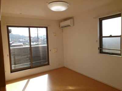 【居間・リビング】 | スカイリーフ | 居間です