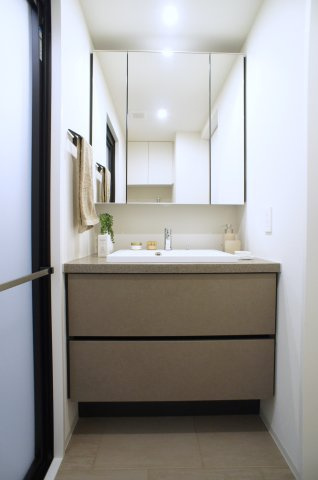 プライムメゾン入谷の洗面所|洗面・脱衣所