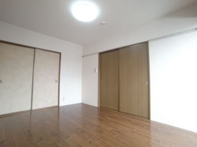 【内装】 | アラモード