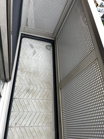 【バルコニー】