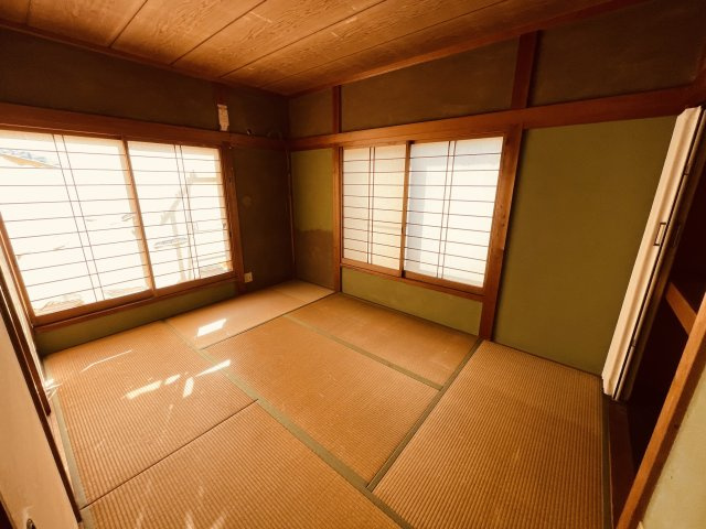 柏市しいの木台　中古の和室|2階和室