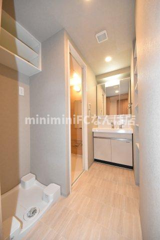 Jグランコート京町堀の洗面所