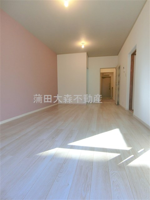 南六郷ハイツの玄関