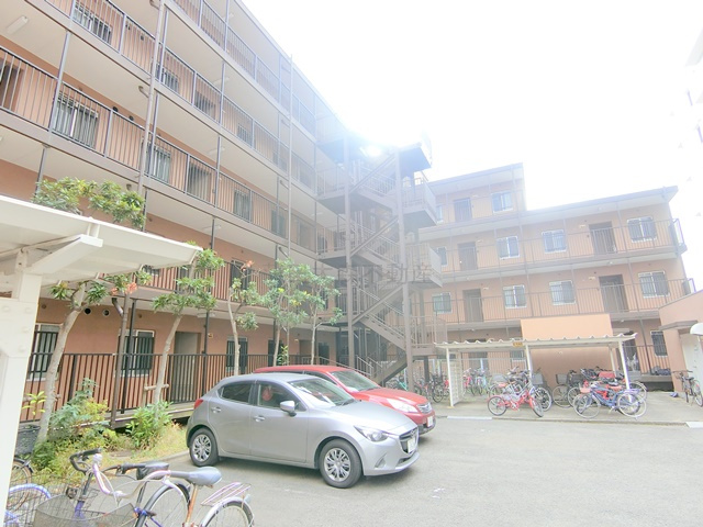 南六郷ハイツの外観