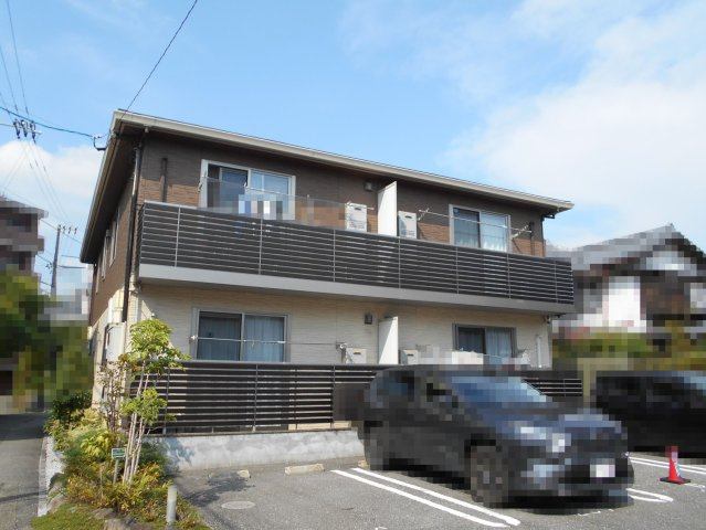 高知市石立町のアパートの外観