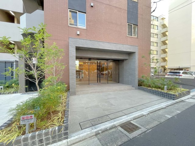 ラ・ステラ春日部のエントランス