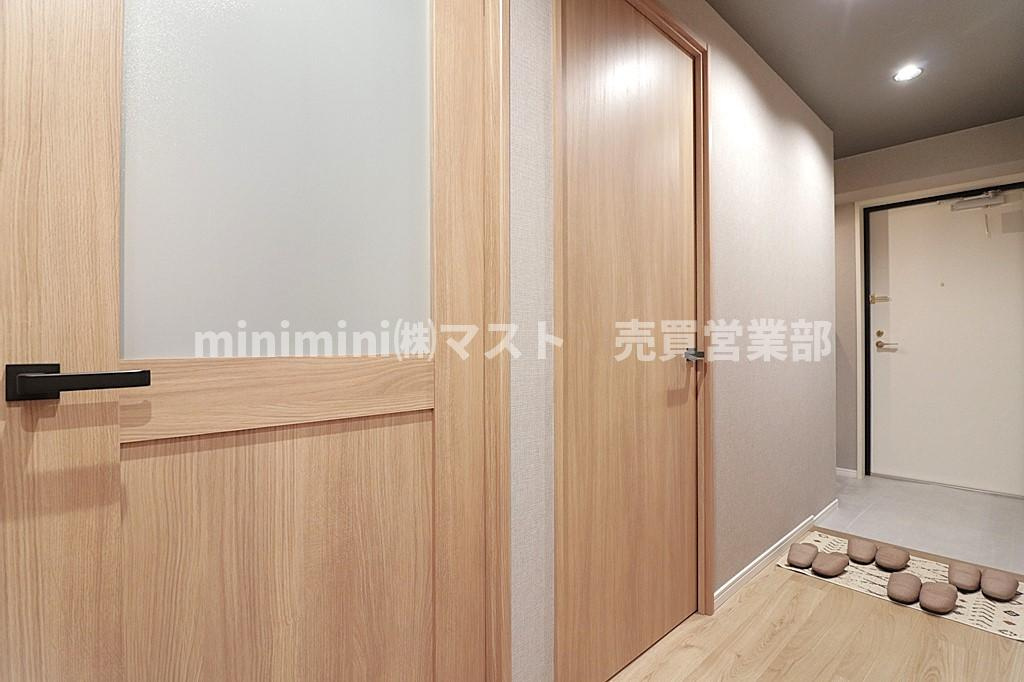 リブコート鴫野の玄関