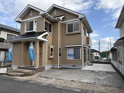 東広島市黒瀬桜が丘１丁目　中古一戸建ての外観