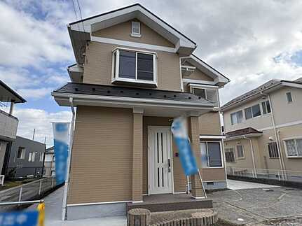 東広島市黒瀬桜が丘１丁目　中古一戸建ての外観