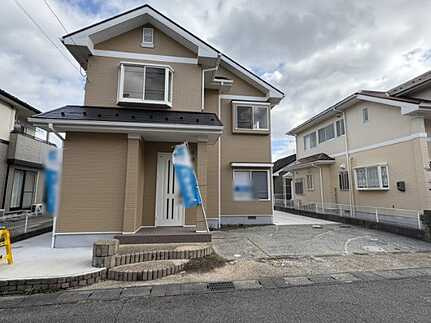 東広島市黒瀬桜が丘１丁目　中古一戸建ての外観