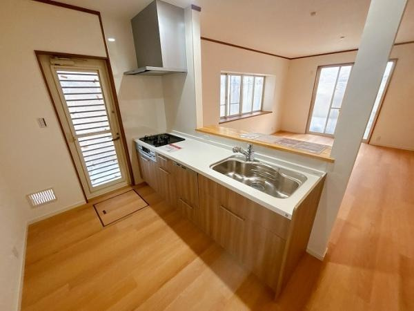 東広島市黒瀬桜が丘１丁目　中古一戸建てのキッチン