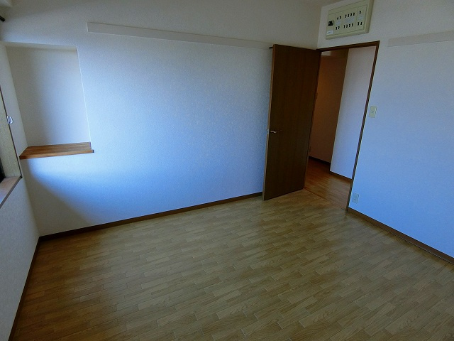 レジェンダリー小松の居間・リビング