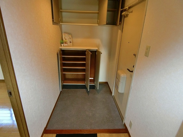 レジェンダリー小松の玄関