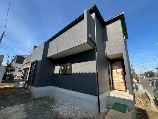 【Livele Garden】　幸手市南　全1邸の外観|全居室南向き！4LDK、ゆったり和室付きの1棟現場です♪ぜひ、お気軽にお問い合わせください（＾＾）
2025年11月撮影