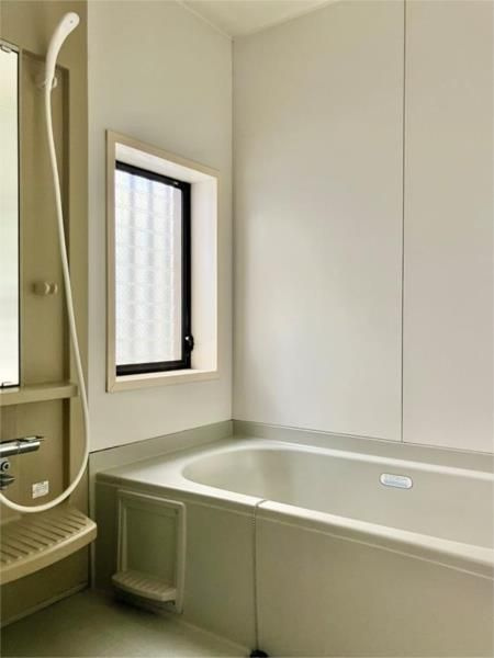 東大泉戸建の浴室