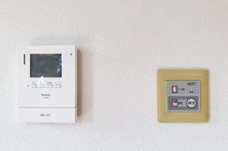 【セキュリティ】 | 伏見区醍醐御霊ケ下町　中古戸建 | 【ＴＶモニタ付インターホン】