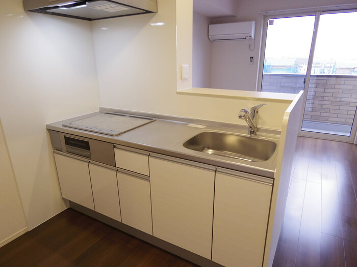 ゼピュロス学園の森 Kのキッチン|カウンターキッチン(IHｸｯｷﾝｸﾞﾋｰﾀｰ付き)