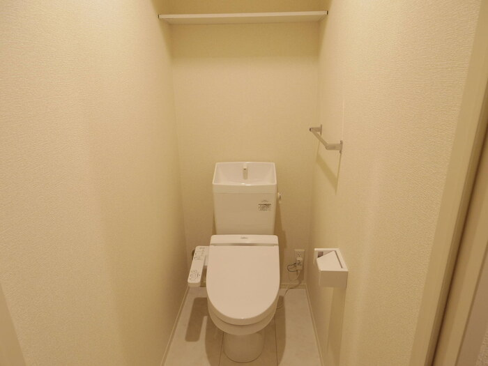 ゼピュロス学園の森 Kのトイレ|温水洗浄暖房便座