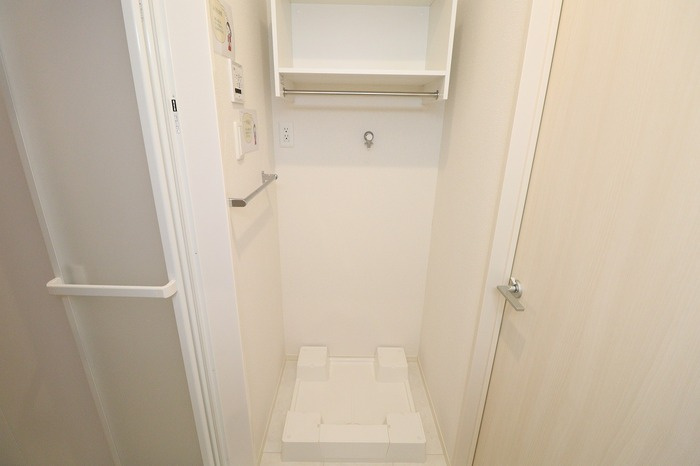 ゼピュロスみどりの C棟のその他|洗濯機置き場