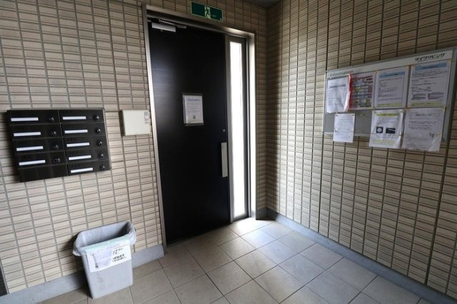 ゼピュロスみどりの C棟のロビー|ロビー