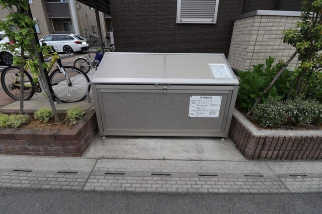 ゼピュロスみどりの C棟のその他共用部分|ゴミストッカー