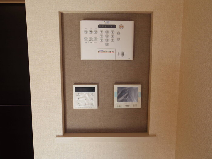グランシャリオのセキュリティ|ALSOKホームセキュリティ搭載・録画機能付きTVインターホン