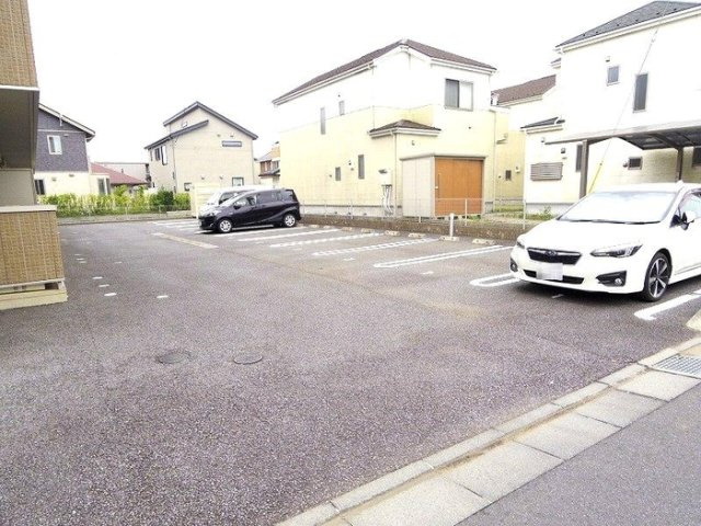 グランシャリオの駐車場|駐車場