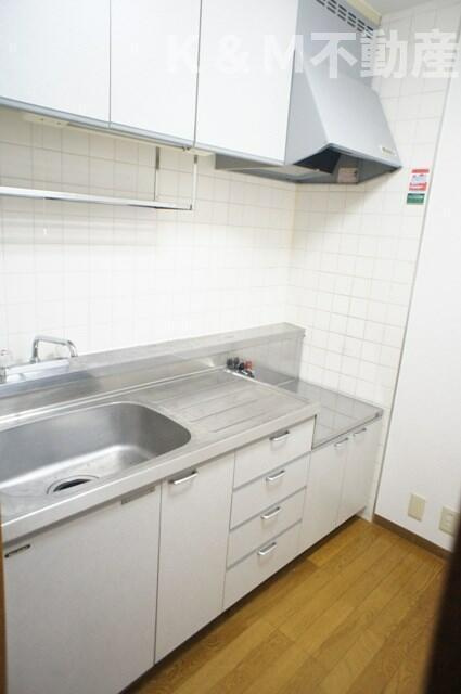 ジュネ向山二番館のキッチン|キッチンです